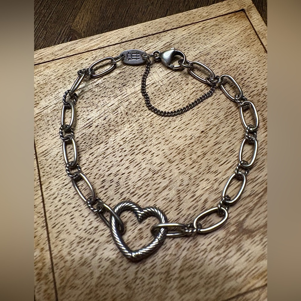 James Avery Changeable Heart Charm Bracelet - Picture 5 of 6